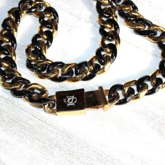 Black and Gold Tone Sant Morta Necklace - Picture 2 of 9